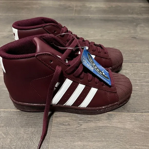 Adidas original New in box - Picture 1 of 4